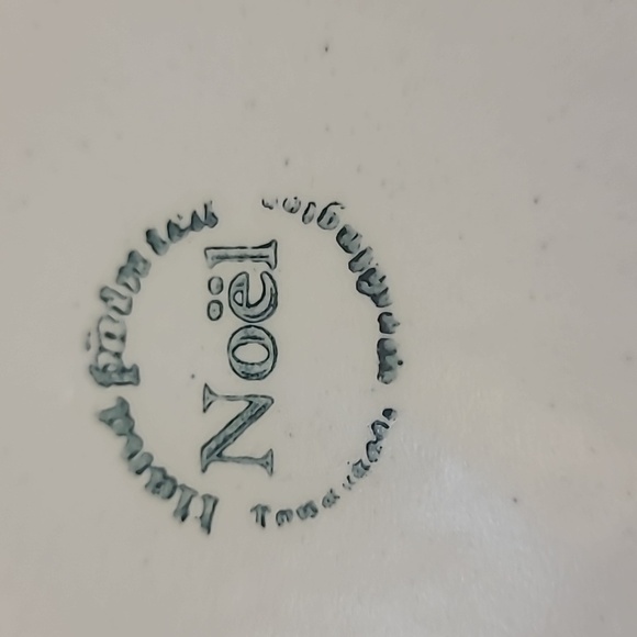 Noel Studio Pottery Baked with Love Pie Plate - Cream and Red - Picture 4 of 4